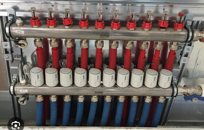 Yerden ısıtma kollektör dolabı montajı, Antalya 4