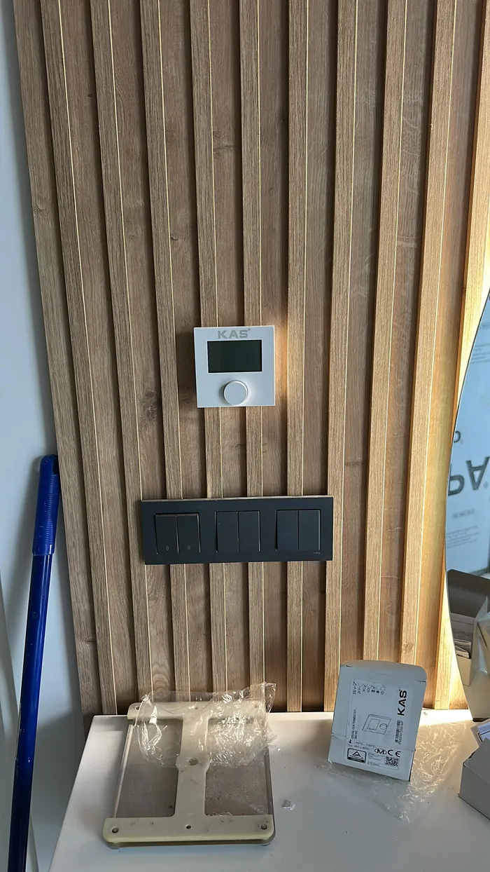 Oda termostatı ve ısıtma kontrol paneli montajı, Antalya 4